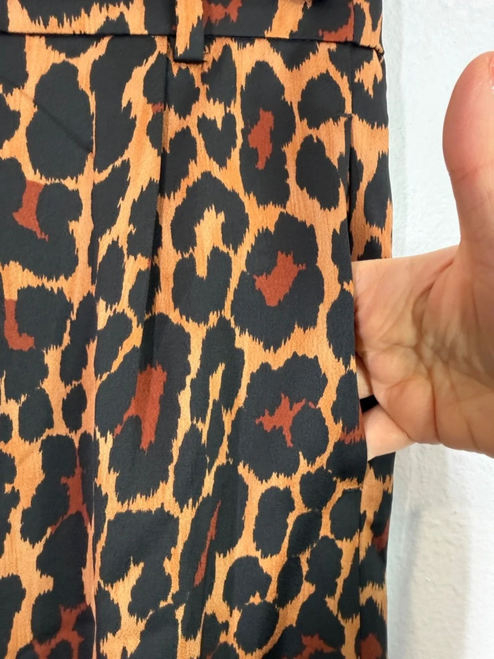 J. Crew high waisted leopard print satin trouser style pants size 2